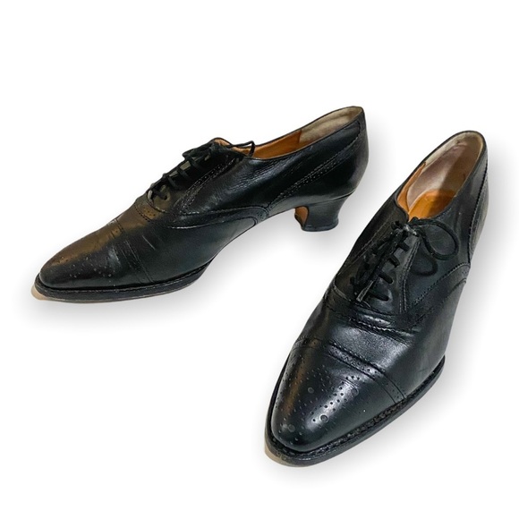Vintage‎ 90s Robert Clergerie Black leather Lace Up shoes with brogue.  Sz 7.5 - Picture 2 of 13